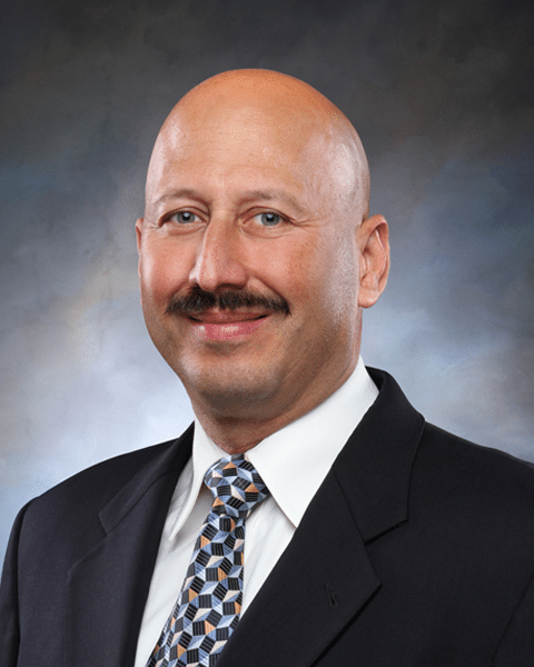 José Alicea, MD